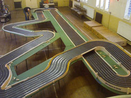 High viewpoint of the whole track.